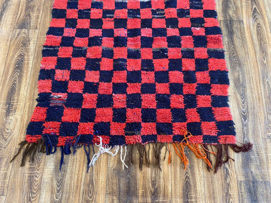 Authenthic Moroccan vintage Berber checkered rug 4x7 ft.