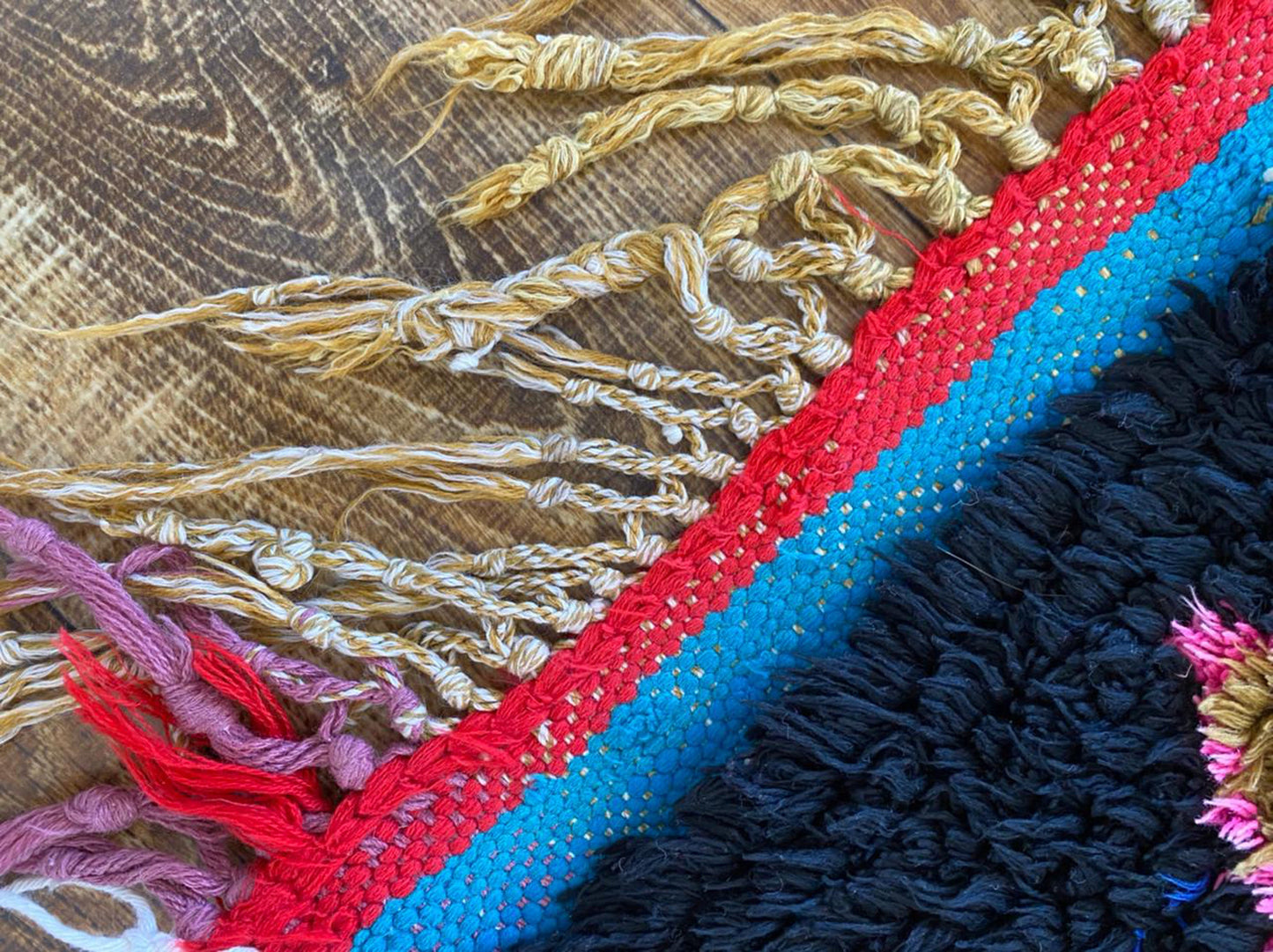 3x8 ft Moroccan vintage Berber area rug .