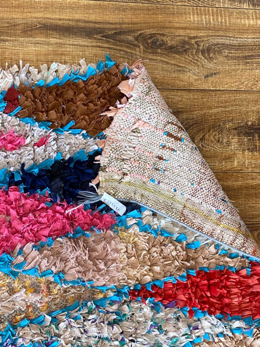 Tapis marocain vintage Boucherouite 3x6 .