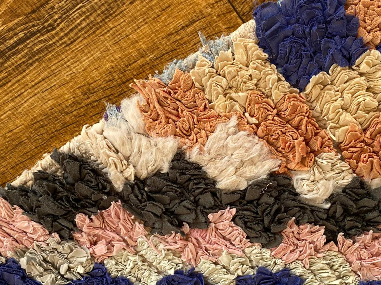 Boucherouite Moroccan runner rug 3x9 ft.