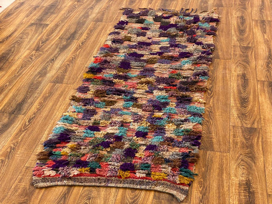 Tapis marocain vintage coloré de 3 x 7 pieds.