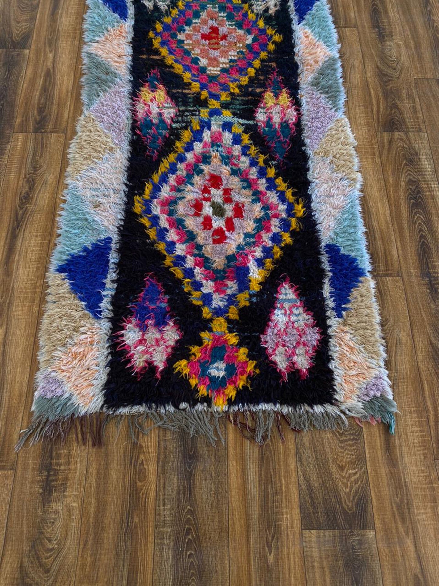 Vintage Moroccan Berber woven rug 3x7 ft.