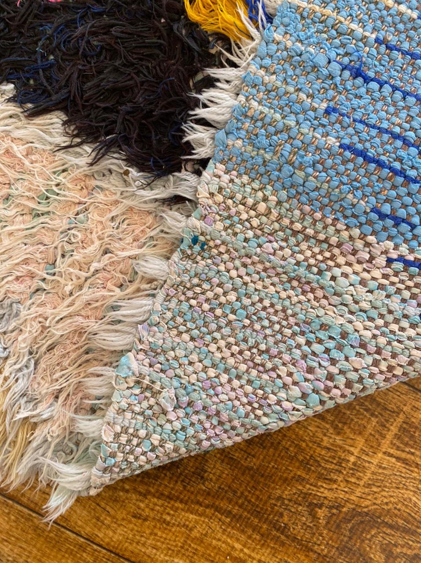 Vintage Moroccan Berber woven rug 3x7 ft.