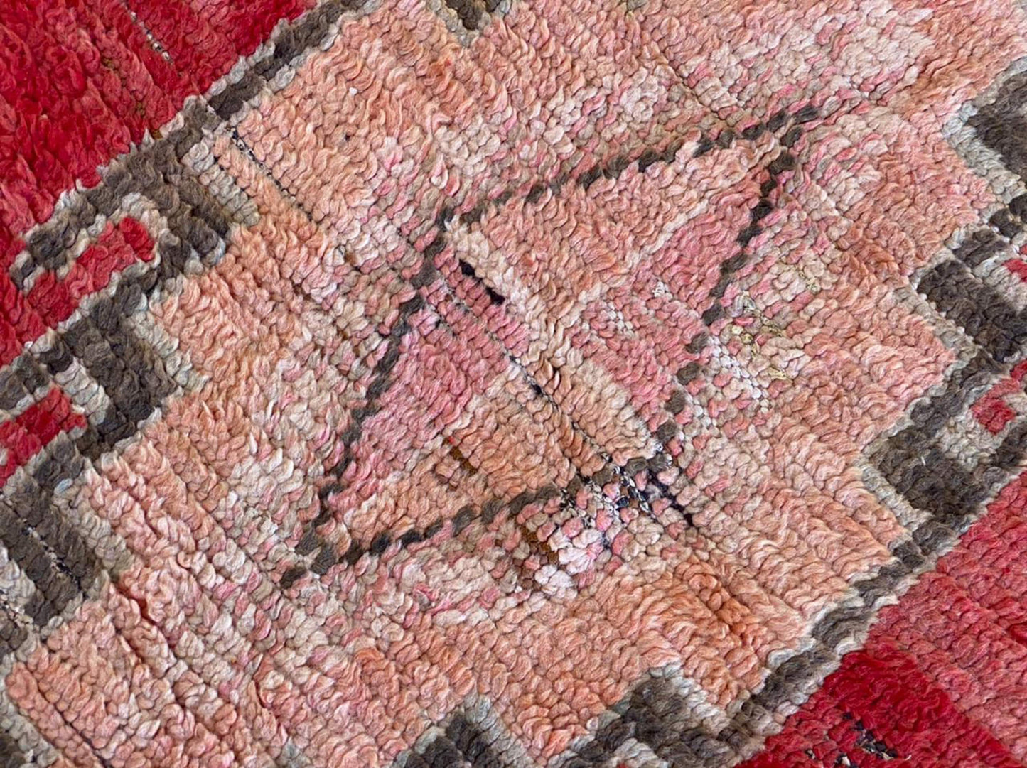 Moroccan Vintage Unique Rugs. 3x6 Berber Woven Faded Red runner Rug.