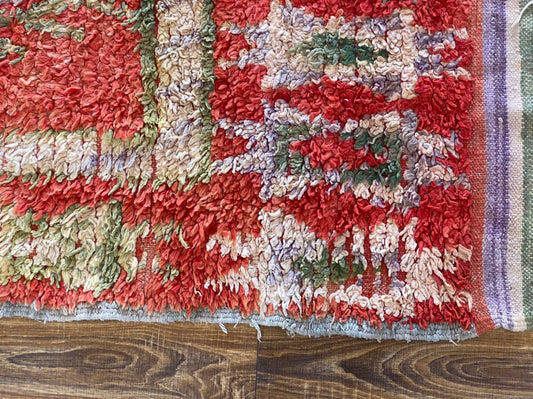 6x10 ft vintage large Moroccan area rug.