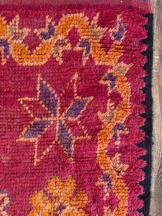 5x10 ft vintage Berber Moroccan rug.