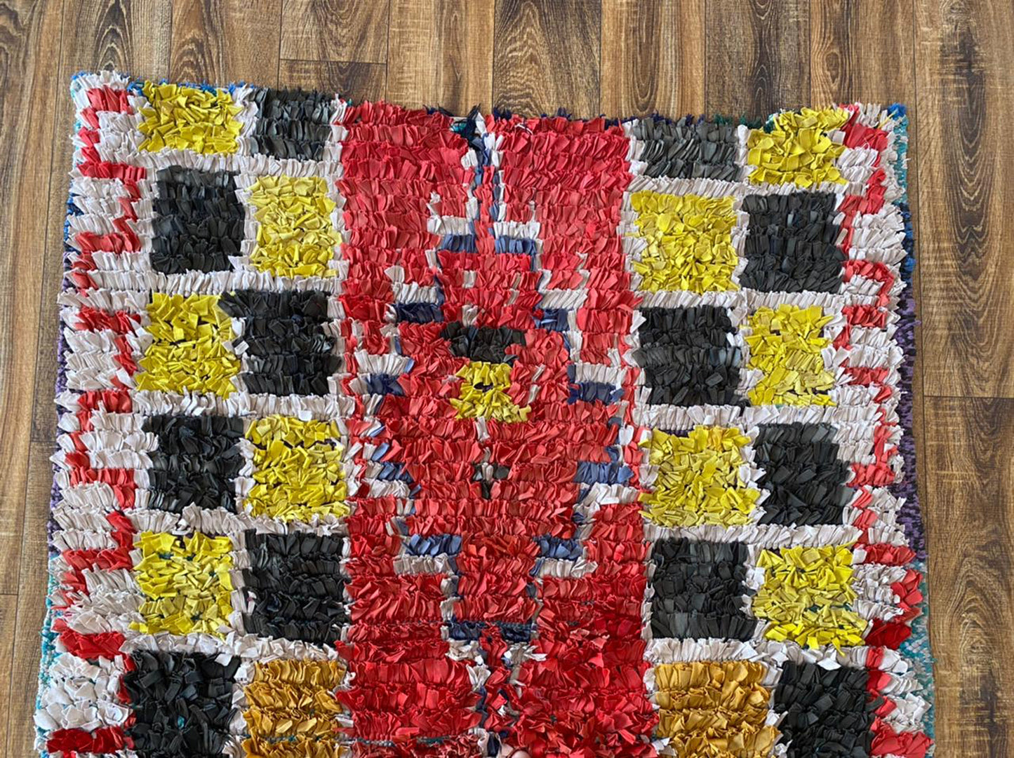 Moroccan Boucherouite colorful rug 4x6 ft.