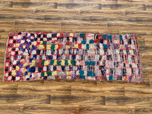 Tapis berbère Boucherouite Grid Shag coloré 3x9. Tapis de couloir marocain vintage.