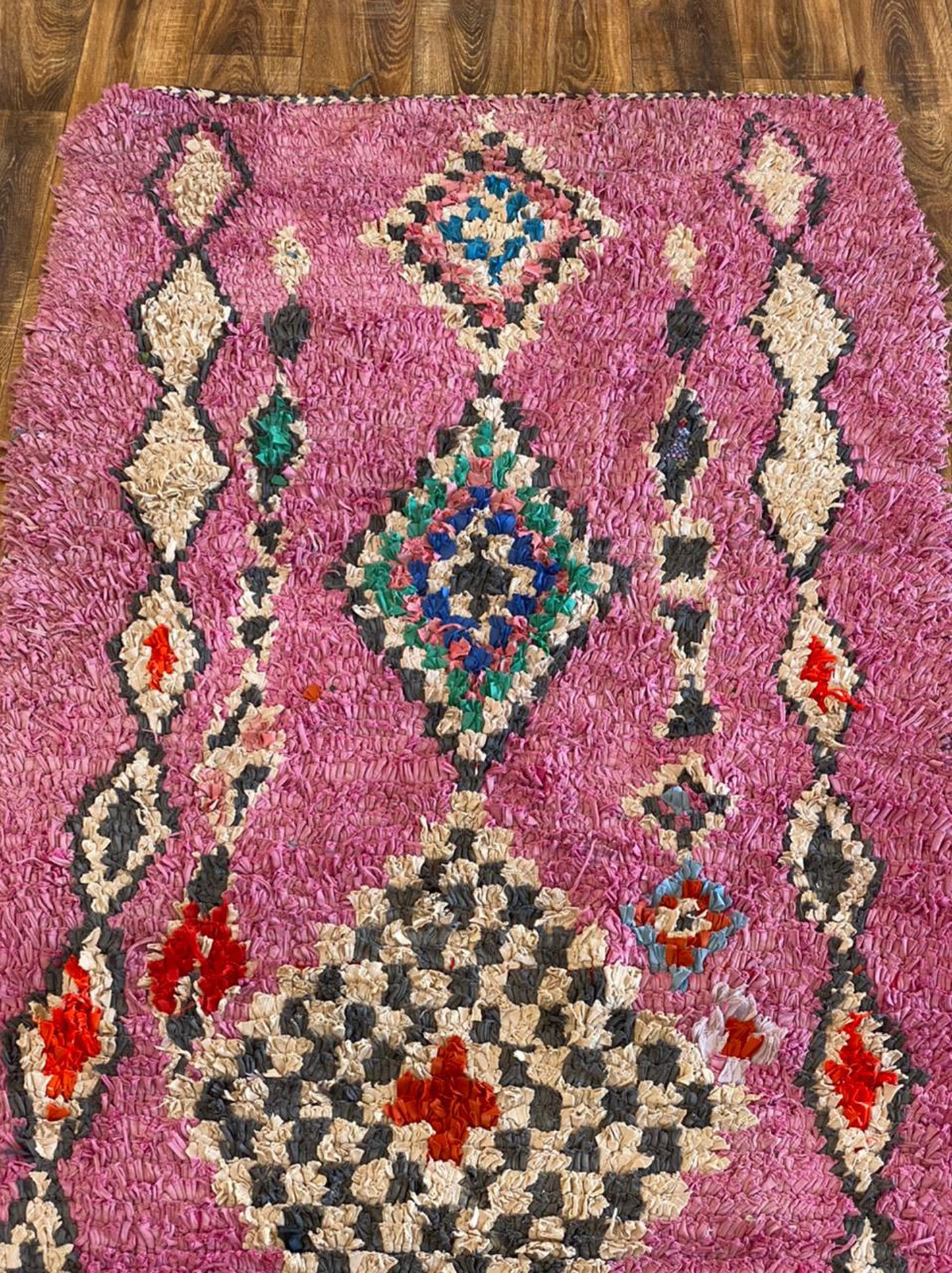 Boujaad Handwoven old large Rug, 4x9 Boucherouite vintage Moroccan Rugs.