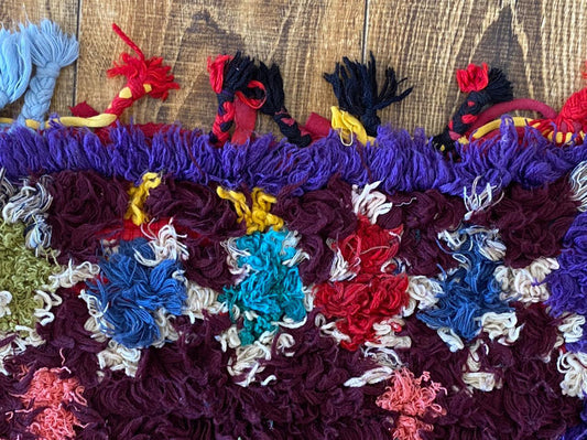 Vintage Berber Moroccan area rug 4x10 ft.