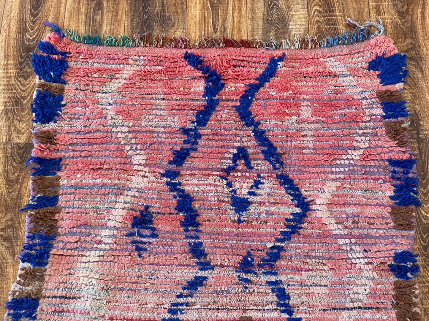 Moroccan vintage Berber rug 3x7 ft.