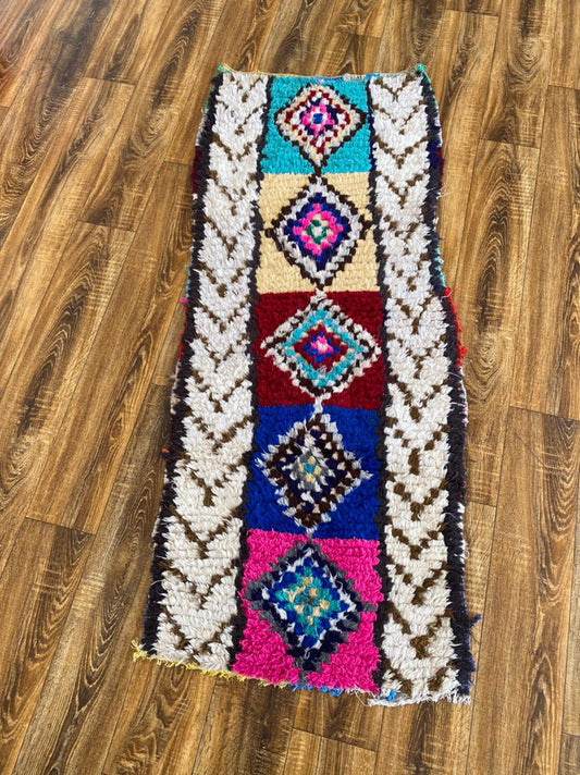 Tapis tissé marocain vintage 2x6 pieds.