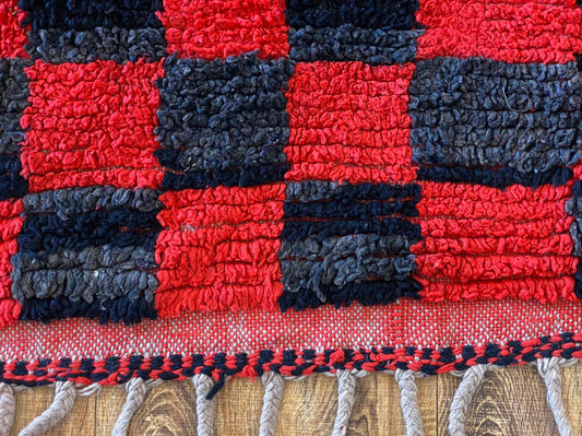 6x9 ft Moroccan large checkered rug.