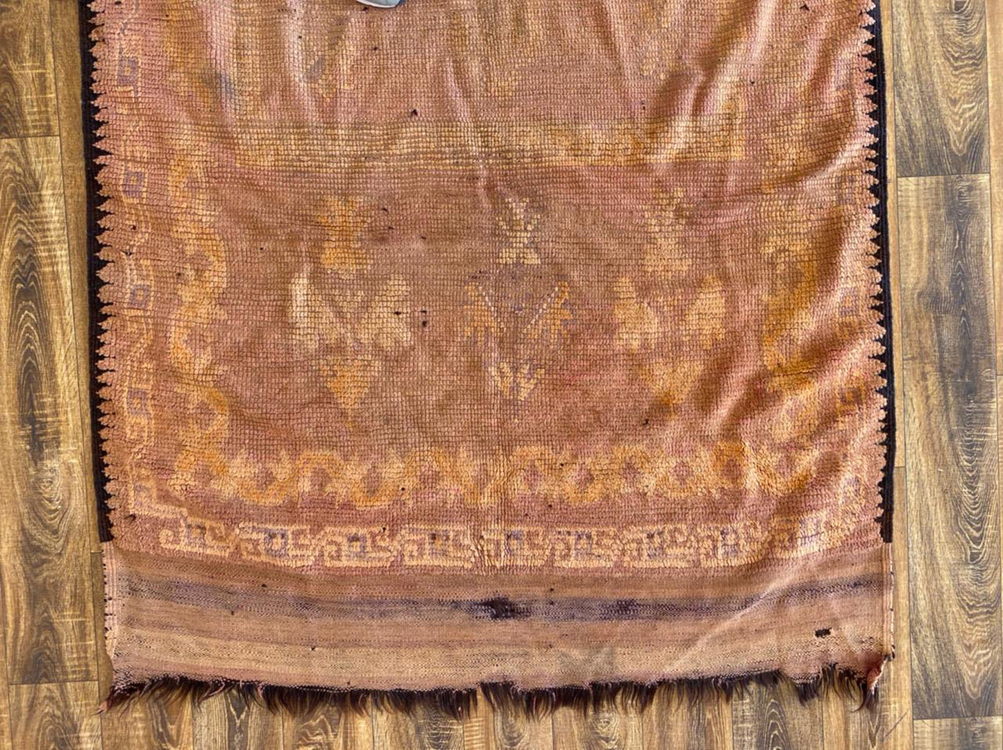 5x10 ftBerber large Moroccan rug.