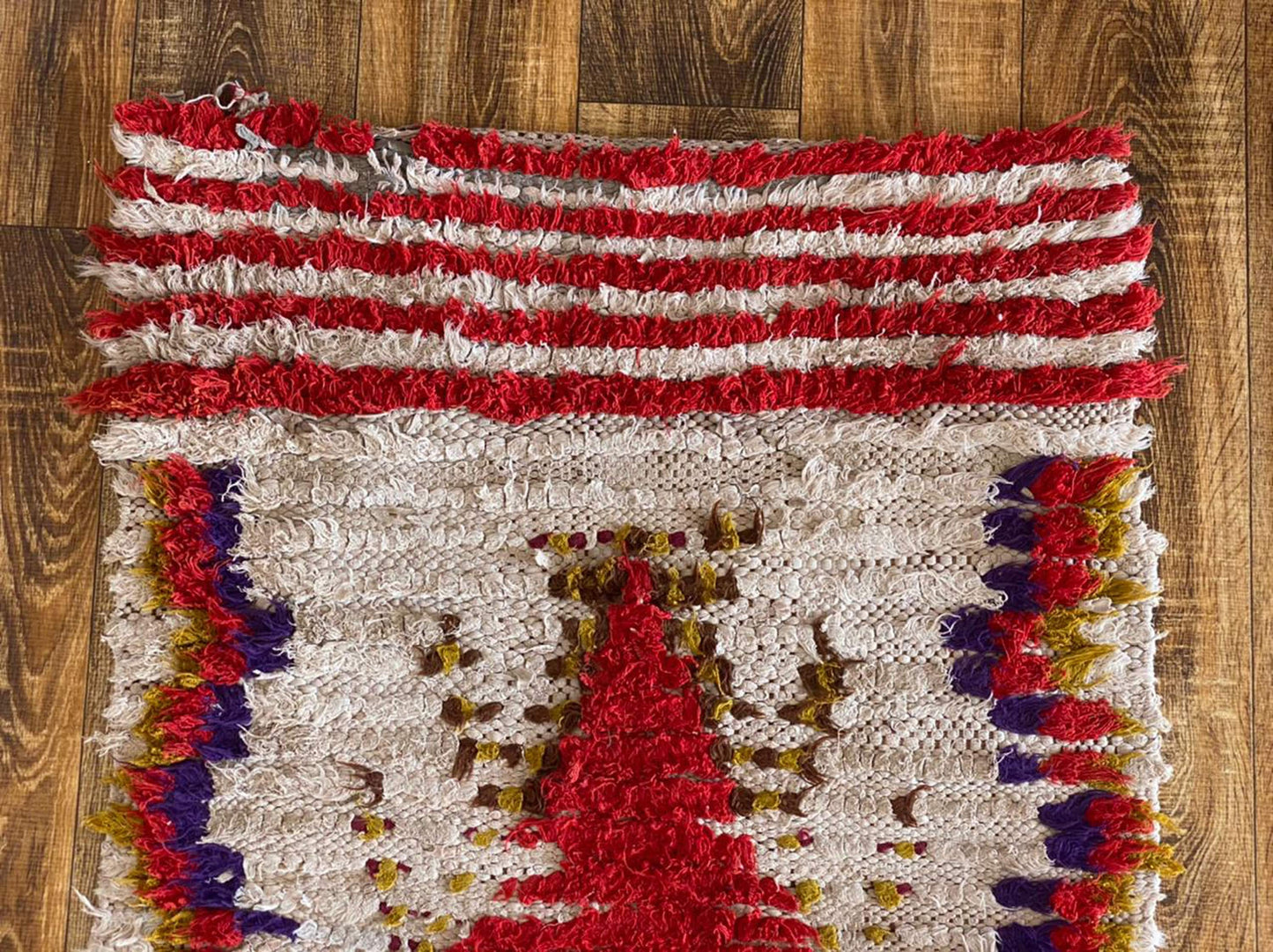 Tapis berbère marocain vintage 2 x 6 pieds.