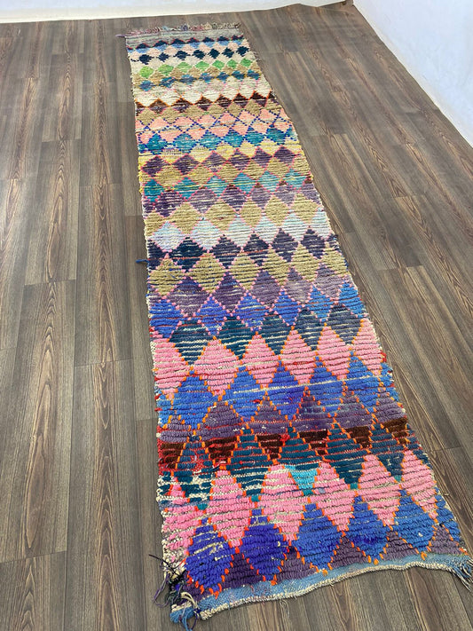 Tapis marocain de 3 x 11 pieds, tapis tribal berbère vintage coloré et étroit.