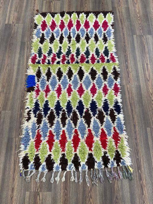 3x9 Yarns narrow runner Rug, Berber Yarns runner, vintage woven runner Rug.
