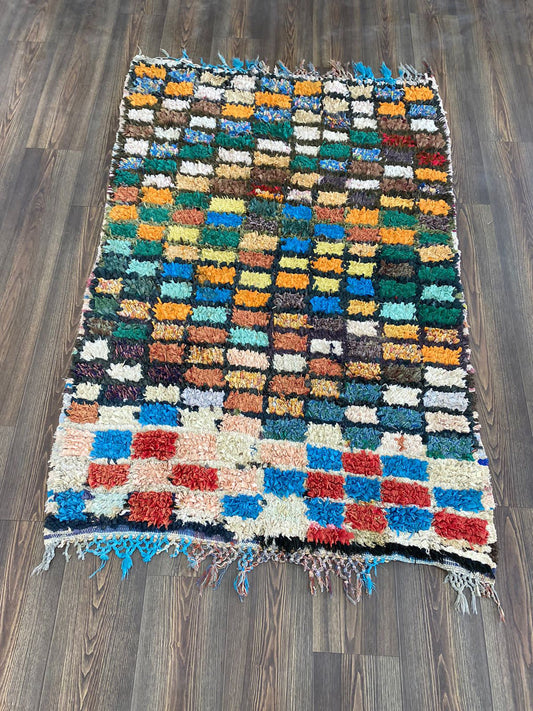 Tapis Boucherouite vintage à grille colorée, tapis berbère marocain 4x6 pi.