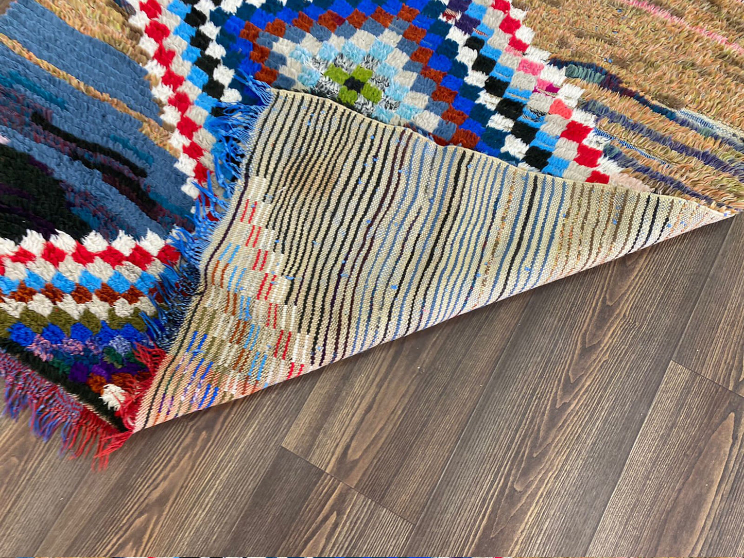 Tribal Berber vintage area Rug. Moroccan woven Small Rugs, 4x6 ft.