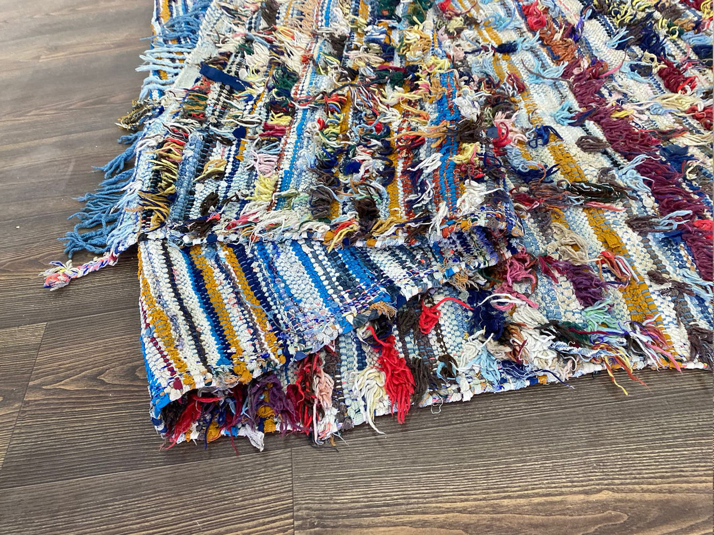 4x8 Moroccan woven Shag Vintage Berber area Rugs.