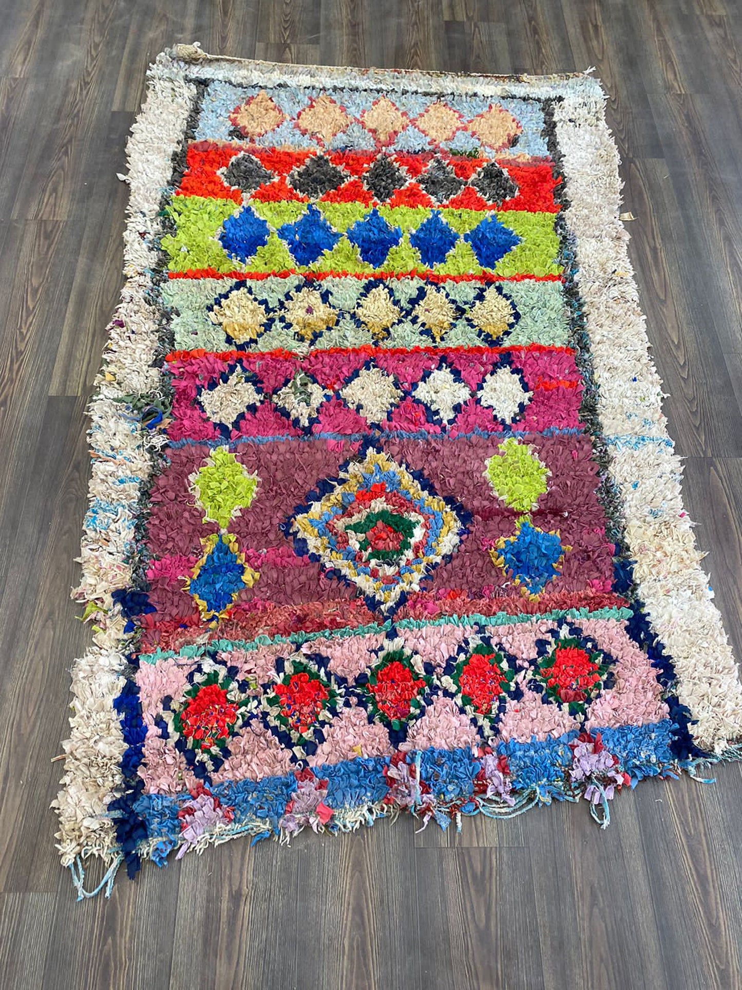 Boucherouite Moroccan Diamond 4x7 ft Shag Rug, Vintage colorful area Rugs.