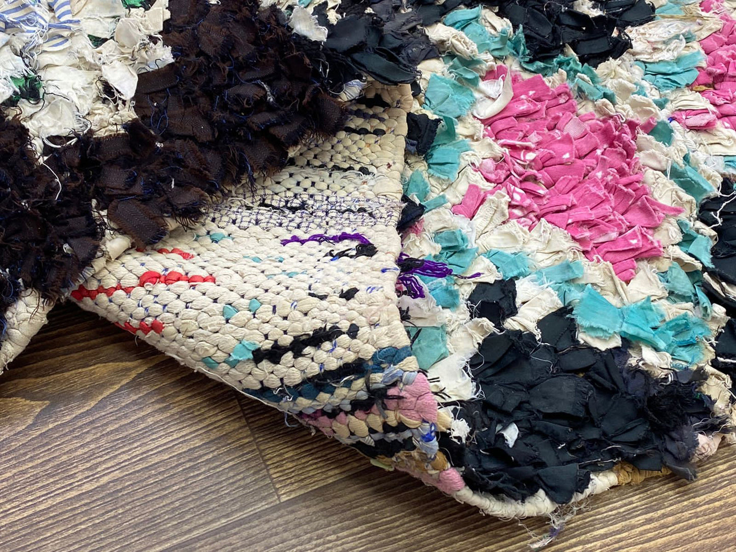 Handwoven Vintage Boucherouite runner Rug, Moroccan Diamond Old Rare Unique Rugs 4x9.
