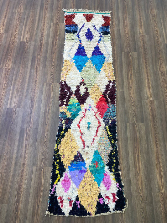 Tapis de couloir Boucherouite Vintage Coloré Diamant, Tapis Shag Marocain ÉTROIT de couleur. 2x9 pieds.