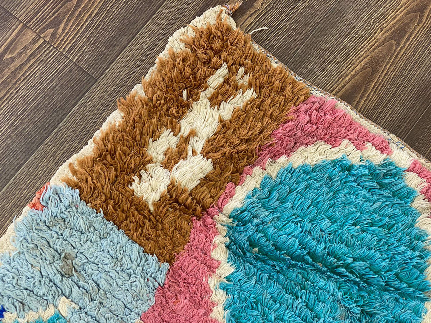 2x9 Feet Vintage Diamond Colorful Runner Rug.
