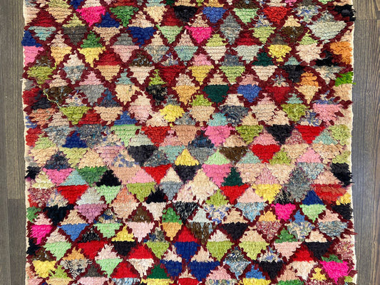 Tapis marocain Boucherouite coloré de 3 x 5 pieds.