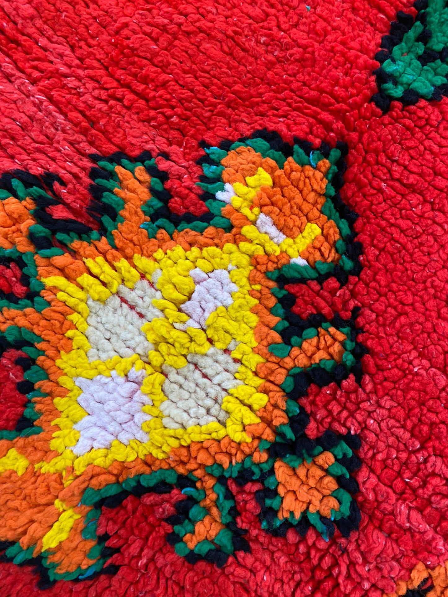 Tapis vintage rouge tissé à la main en coton 2x7, tapis de couloir berbère marocain.