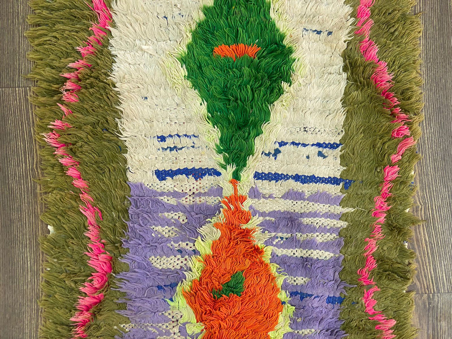 2x7 Tapis berbère étroit Azilal unique.