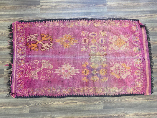 4x6 Boujaad Moroccan colorful area Rug, Berber Tribal Vintage Rugs.