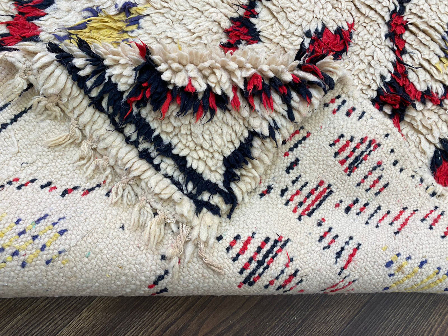 8x3 Vintage Moroccan White runner Rug, Diamond Berber unique Rugs.