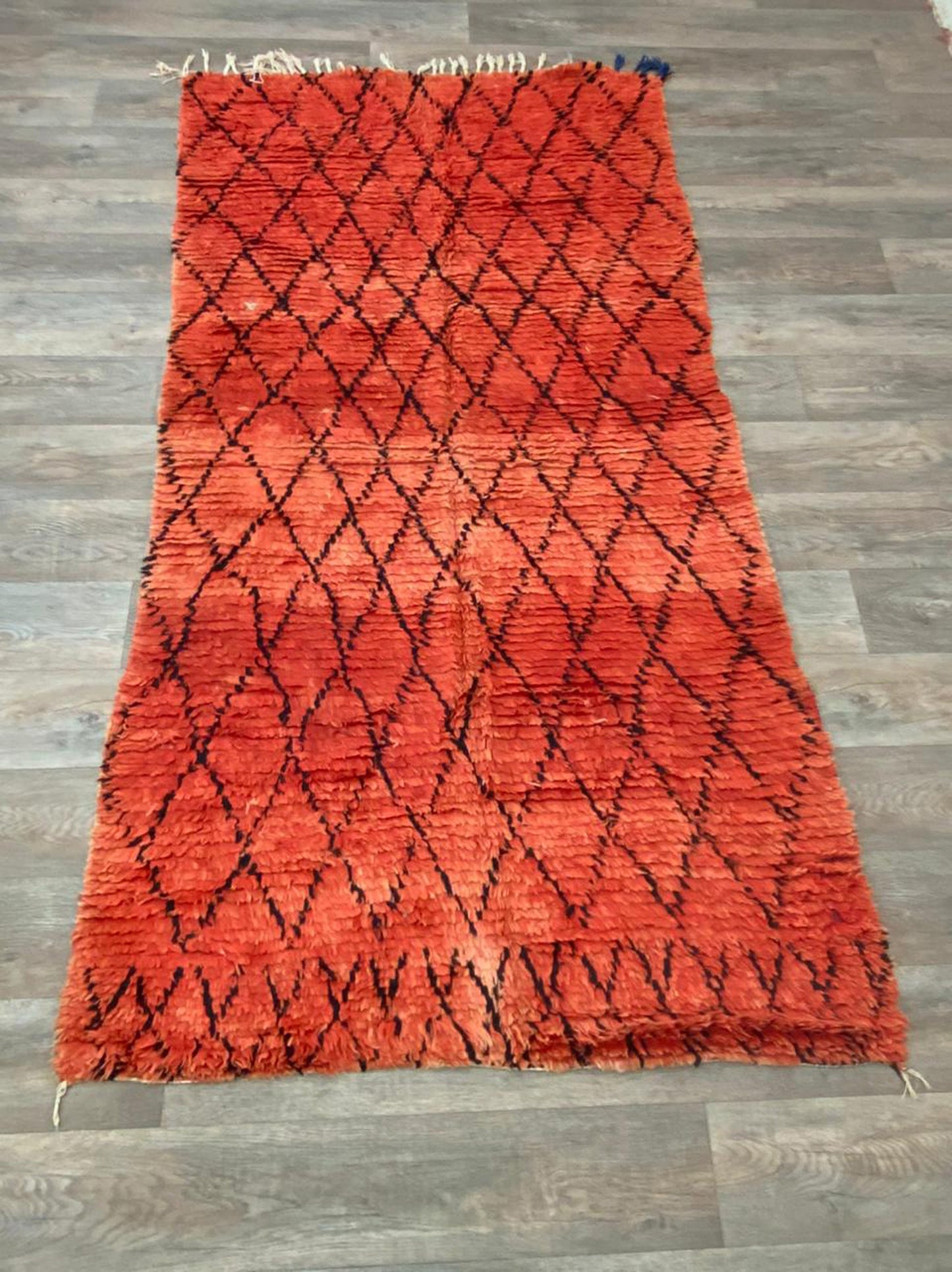 Vintage area diamond red 4x8 rug.
