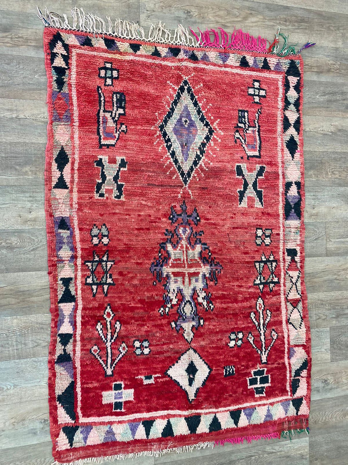 Moroccan vintage Berber 4.5x7 carpet.