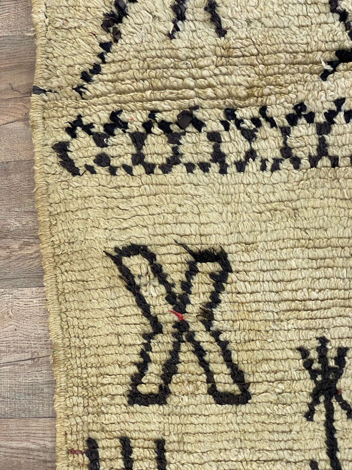 5x6 FT Moroccan woven unique area rugs.