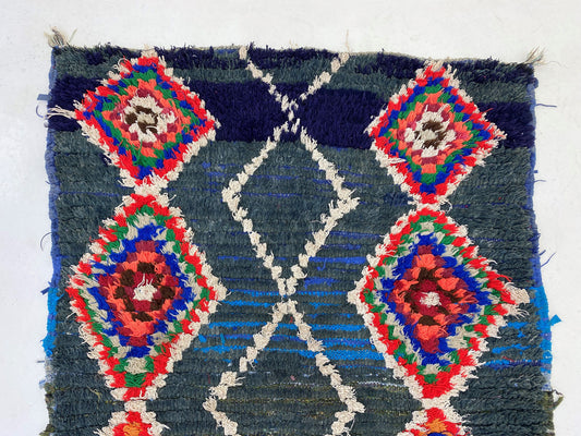 Tapis marocain à losanges 3x6, petit tapis vintage coloré.