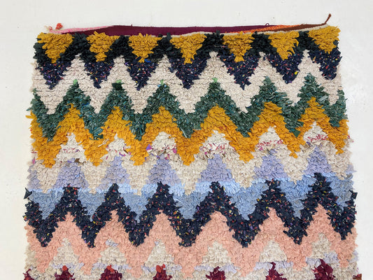 Petit tapis marocain vintage 3x5, tapis berbères colorés.