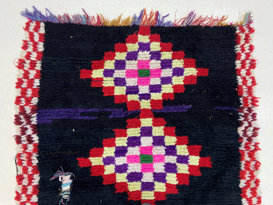 Moroccan diamond 4x9 runner rug, Narrow vintage rug runner.