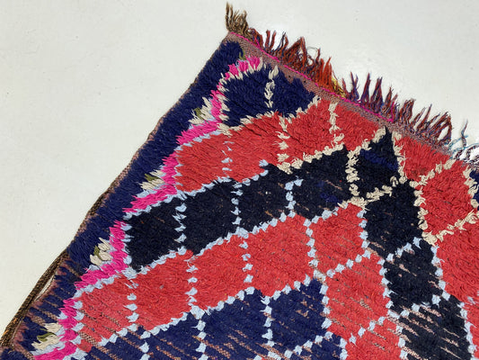 Moroccan Diamond Vintage Runner Rug 3x7.