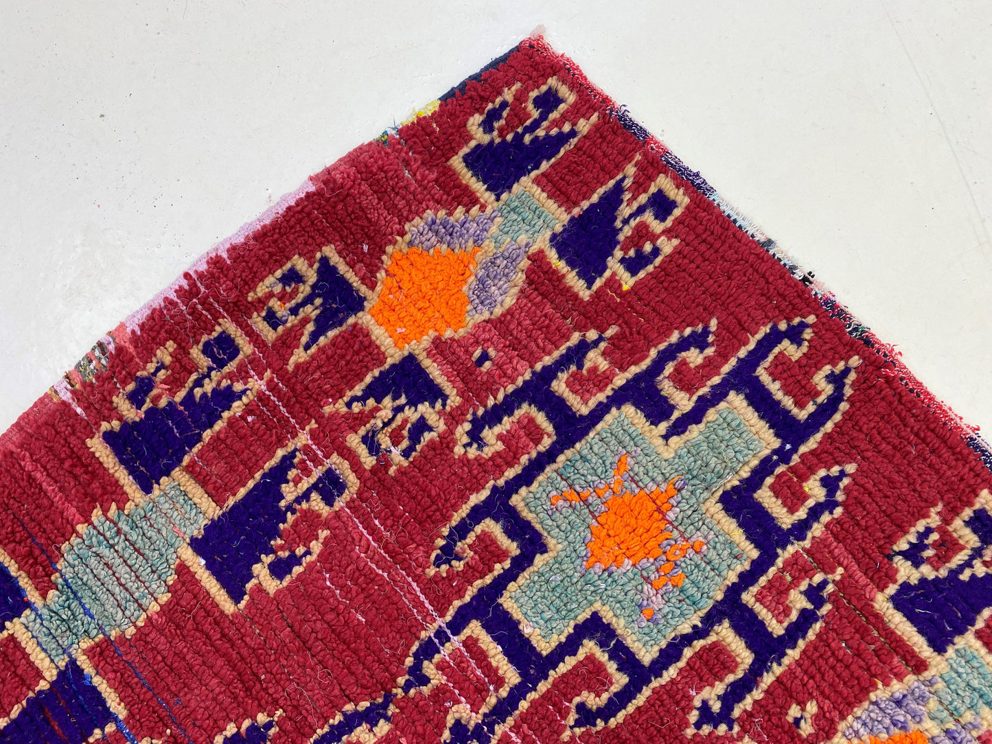 Moroccan vintage Faded Rugs 4x8, hallway Berber Rug.