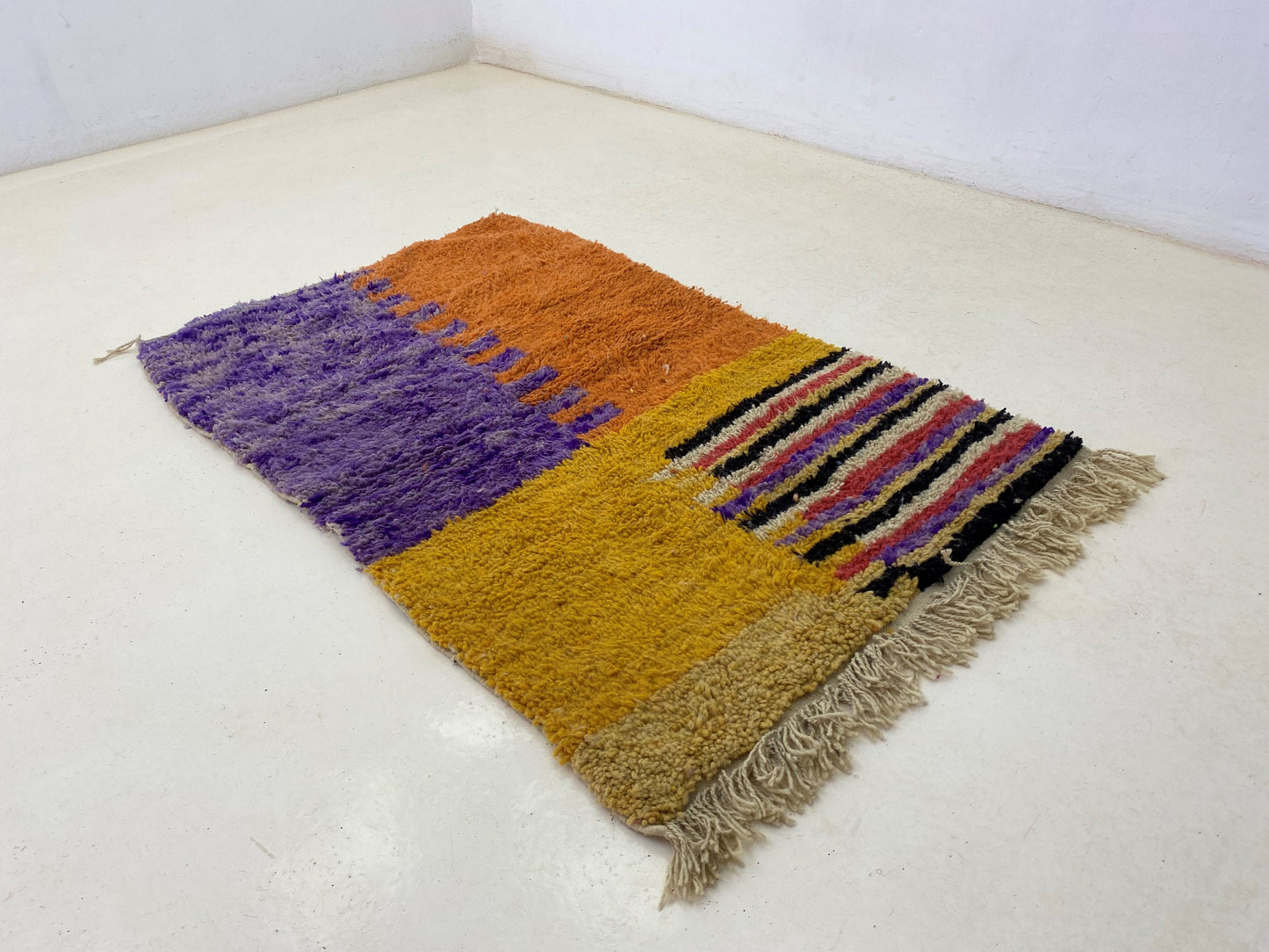 Tapis personnalisé noué à la main marocain - Tapis berbère coloré tissé, tapis personnalisé pour votre espace.
