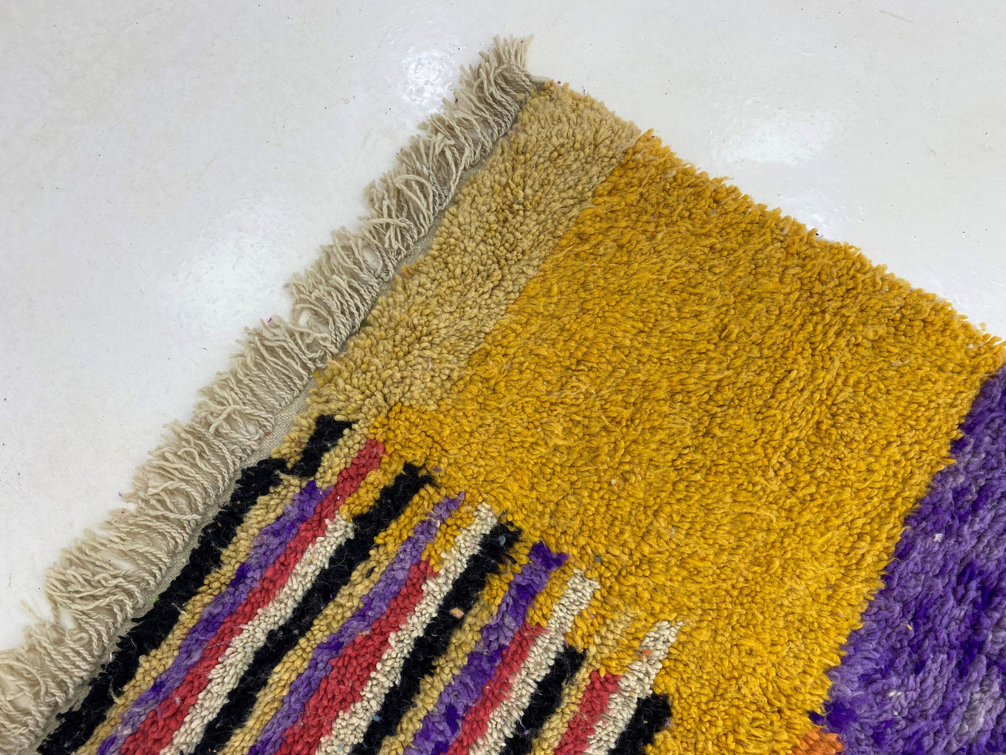 Tapis personnalisé noué à la main marocain - Tapis berbère coloré tissé, tapis personnalisé pour votre espace.