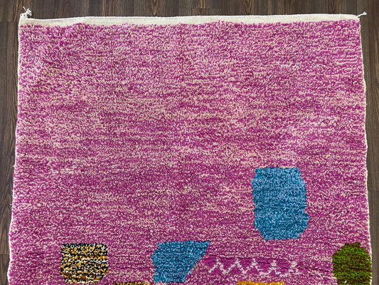 Tapis berbère personnalisé noué à la main, tapis marocain coloré.