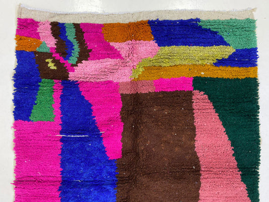 Tapis berbère marocain fait main, tapis unique noué à la main sur mesure.