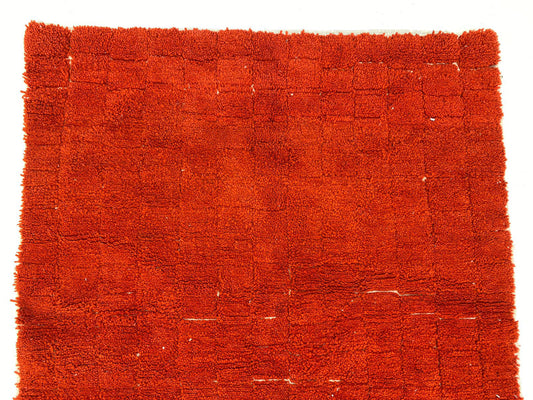 Tapis berbère rouge solide fait main unique, tapis de décoration marocain de taille personnalisée.