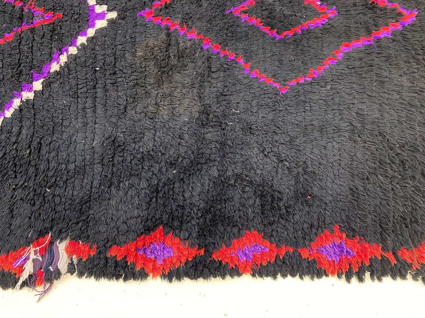 Vintage Moroccan Diamond Runner Rug 3x7.