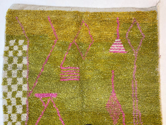 Tapis marocain coloré fabriqué à la main, tapis en laine tissé personnalisé.