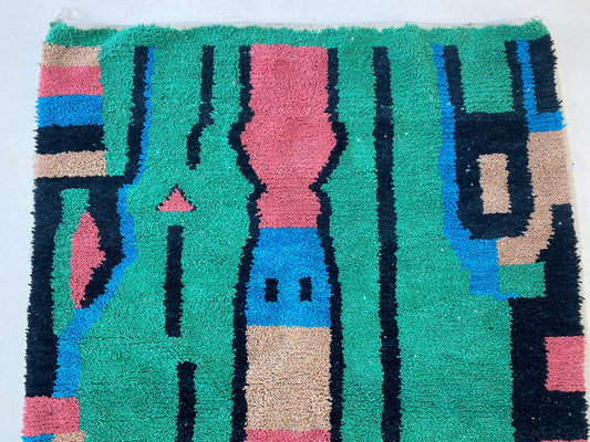 Tapis fait main - Tapis vert personnalisé, tapis berbère marocain en laine vibrante.