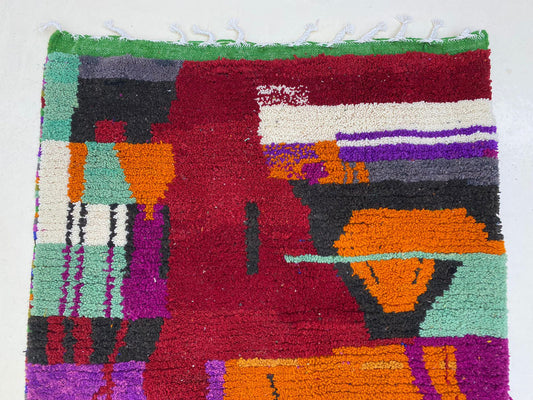 Tapis berbère marocain fait main, tapis personnalisé unique.